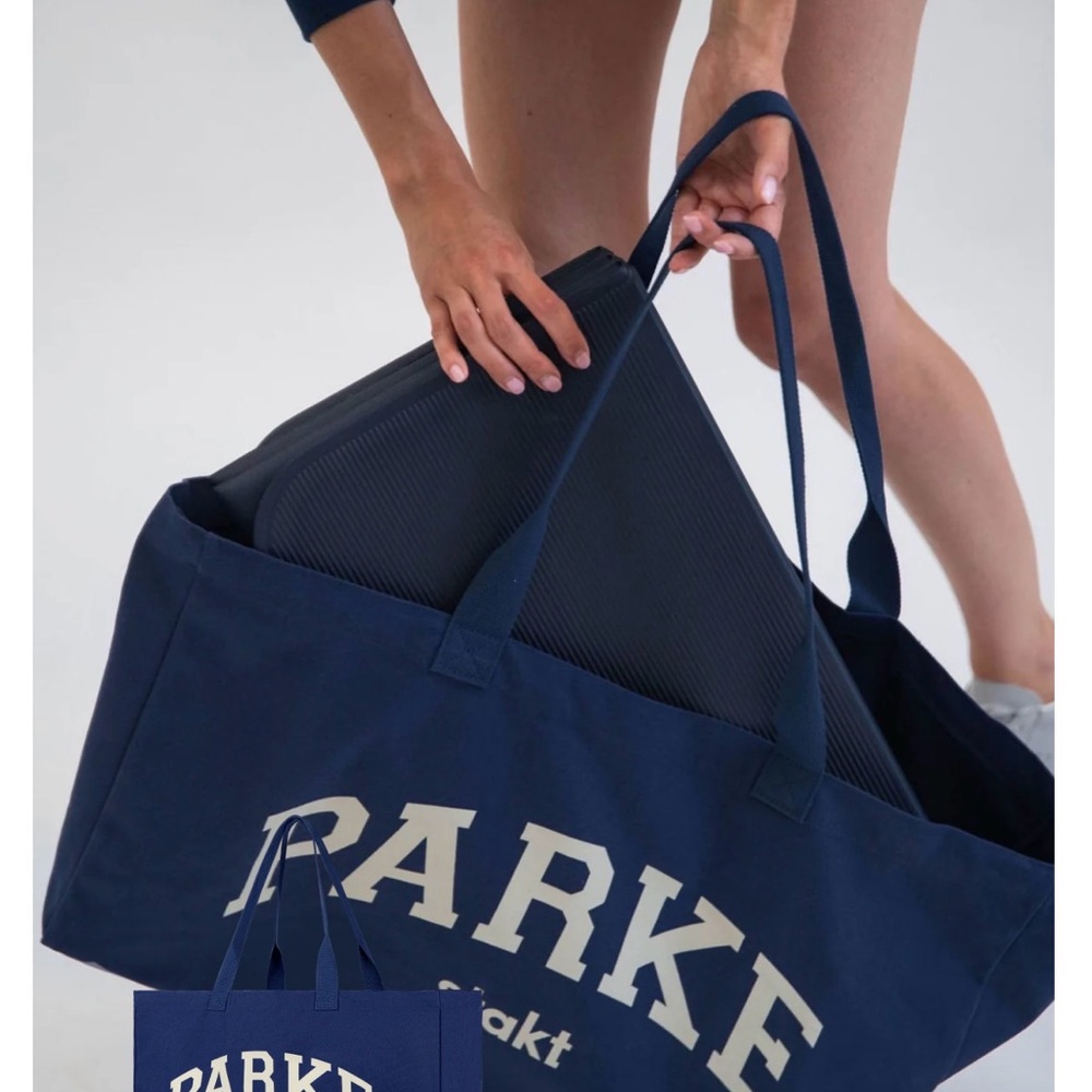 Parke x Stakt Varsity Tote in navy